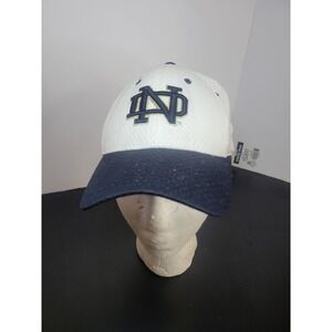 Notre‎ Dame Fighting Irish Zhats Zephyr S/M White Blue Fitted Hat NCAA